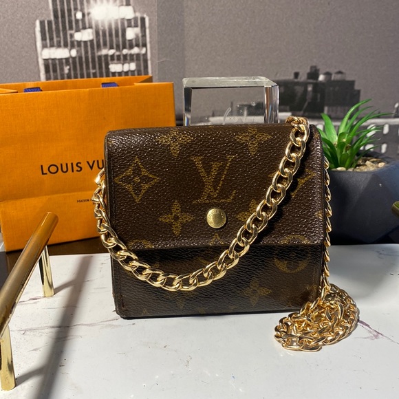 Louis Vuitton Handbags - Authentic Louis Vuitton Monogram Wallet